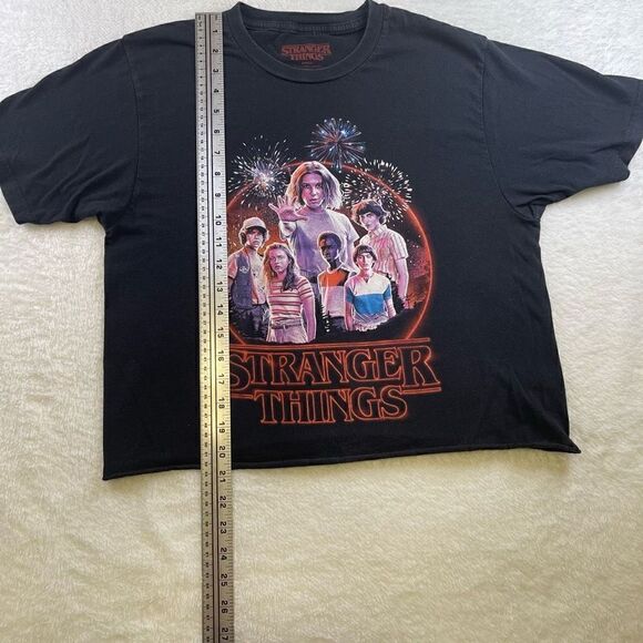 Medium Black Midriff Stranger Things Crop Top T-Shirt - Picture 3 of 9